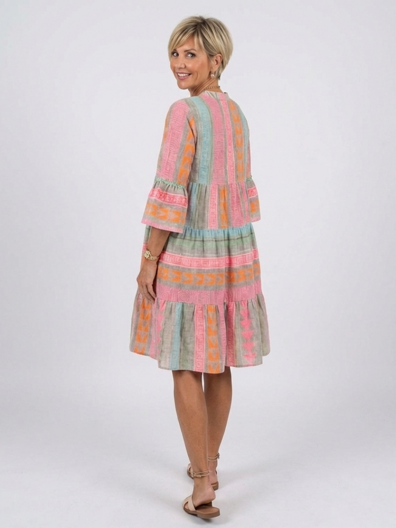 Emma · Vestido de cuello en V con volantes · Imagen 3