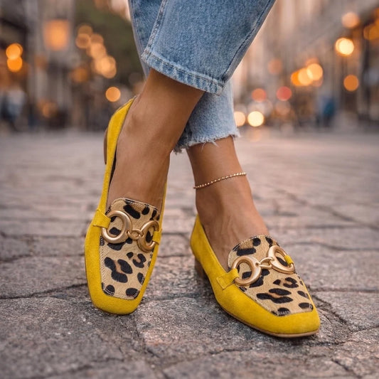 Giulia · Mocasines con adorno metálico · Imagen 1
