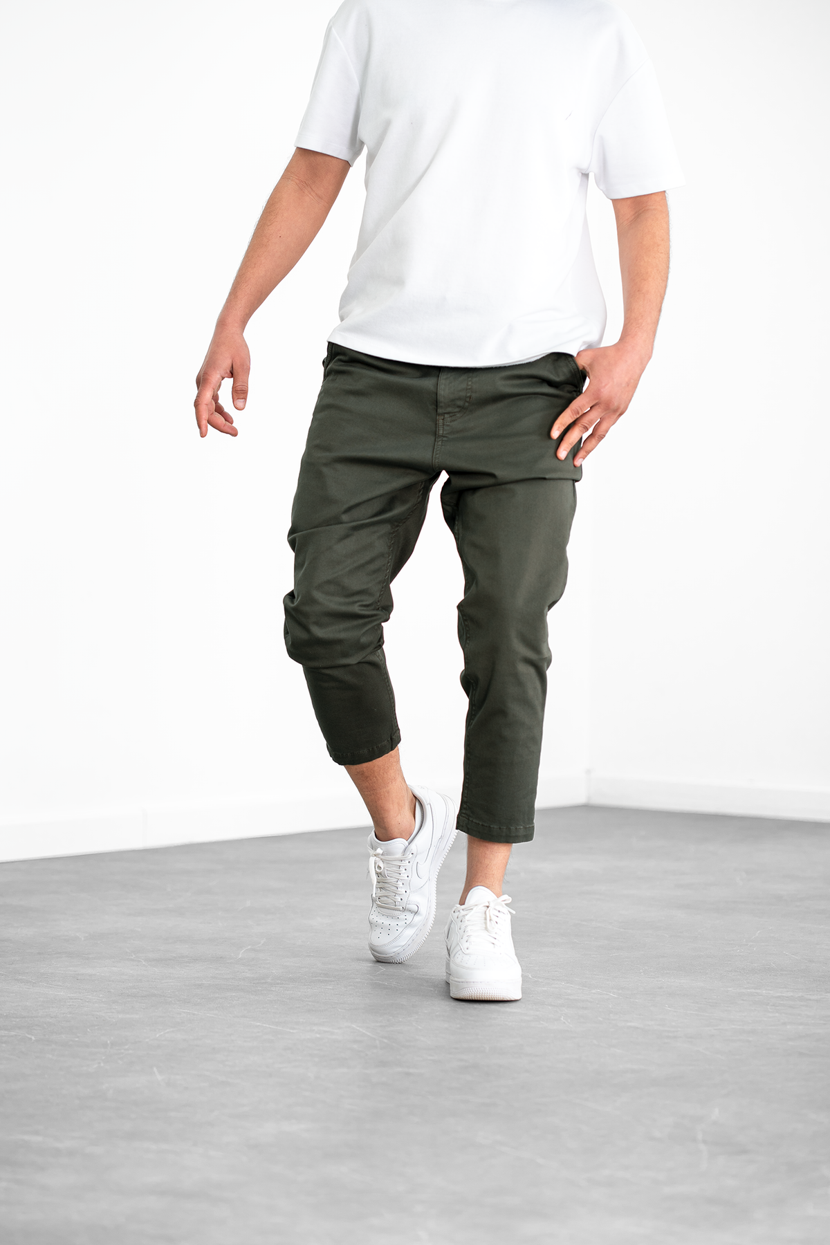 Evandro · Pantalón elástico de largo tobillero · Imagen 35