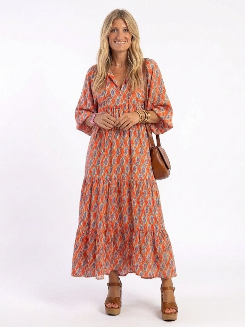 Chiara · Vestido midi de capas y estampado geométrico · Imagen 1