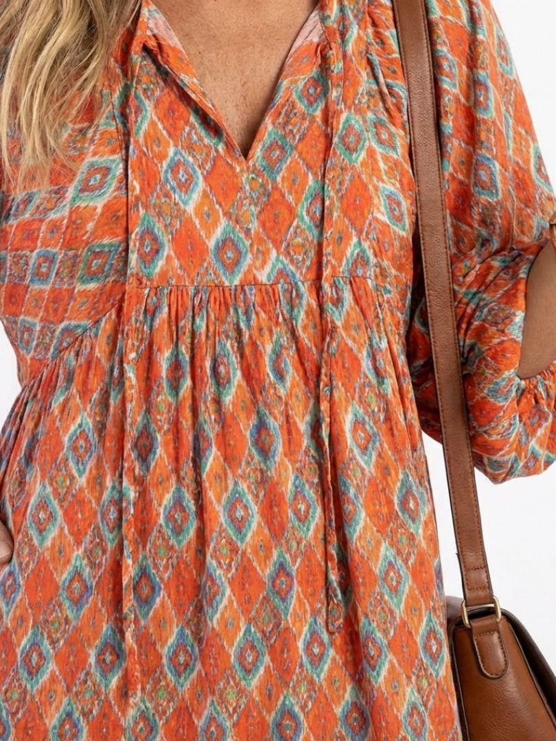 Chiara · Vestido midi de capas y estampado geométrico · Imagen 3