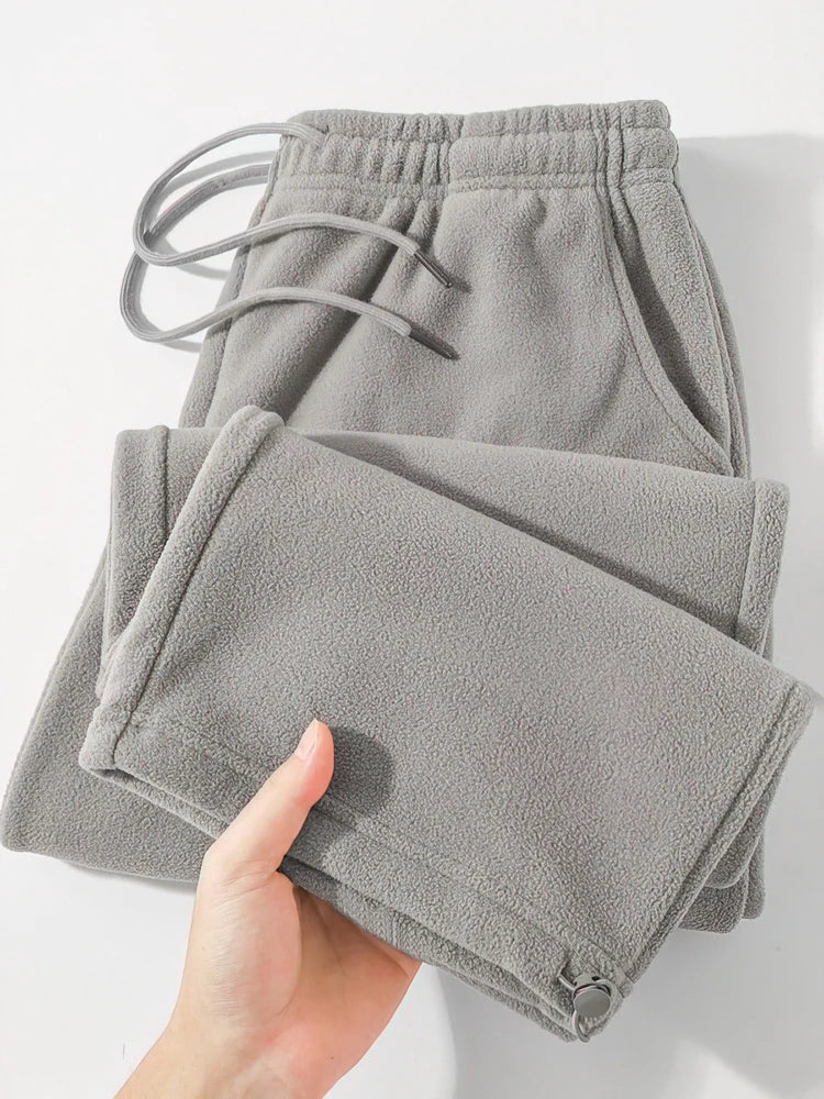 Ferruccio · Pantalón de tejido afelpado · Imagen 3
