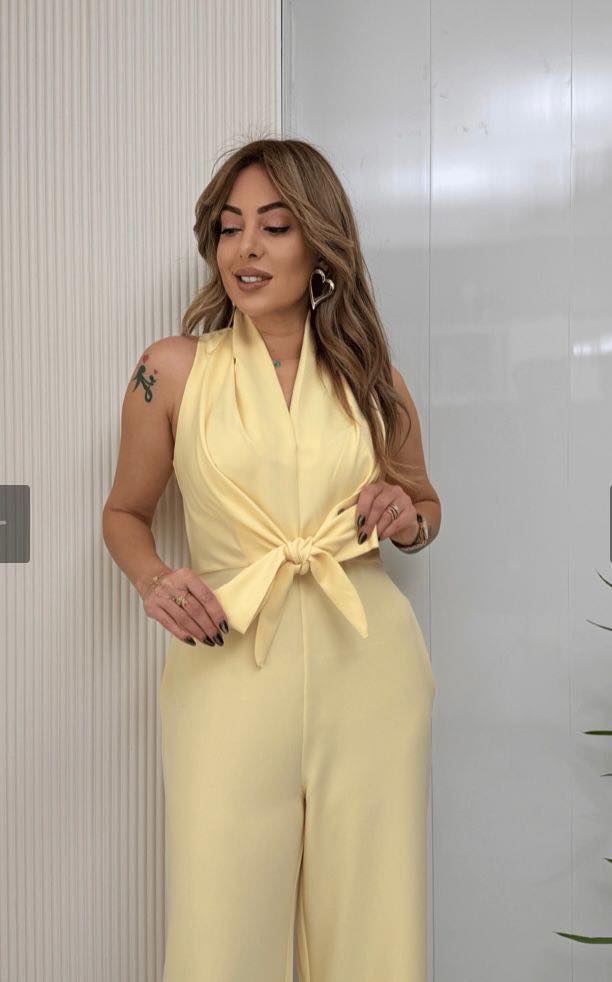 Carol · Mono de silueta definida · Imagen 3