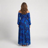 Chloe · Vestido largo floral con hombros descubiertos · Imagen 3