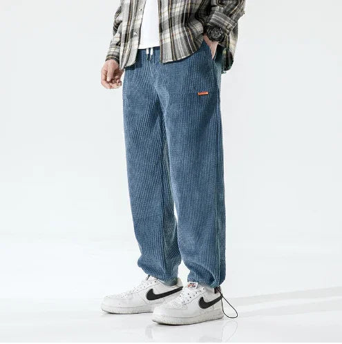 Ilario · Pantalón de canalé · Imagen 5