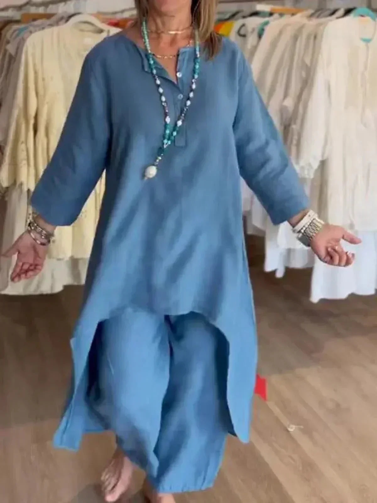 Viola · Conjunto ligero de blusa y pantalón · Imagen 4