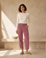 Emilia · Pantalón de acabado brillante · Imagen 1