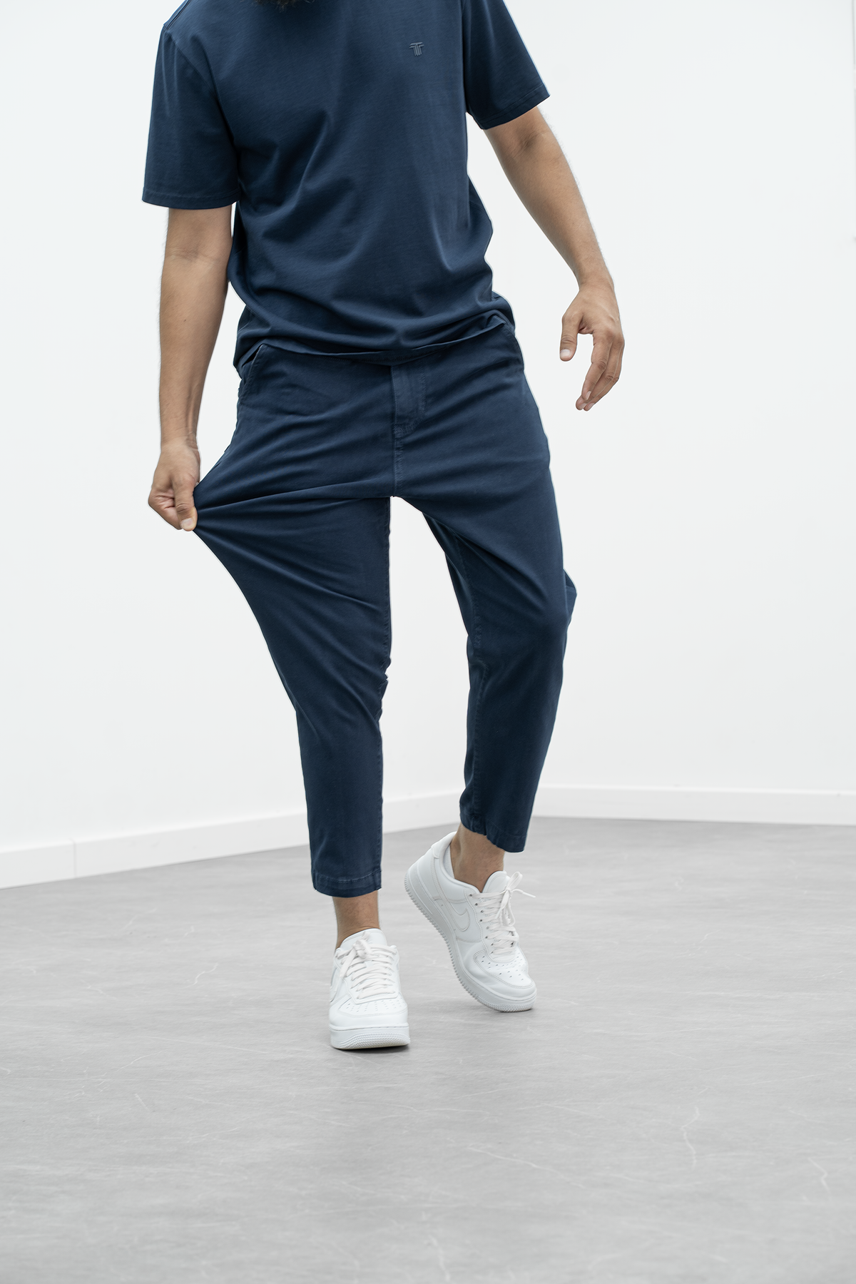 Evandro · Pantalón elástico de largo tobillero · Imagen 18