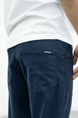 Evandro · Pantalón elástico de largo tobillero · Imagen 21