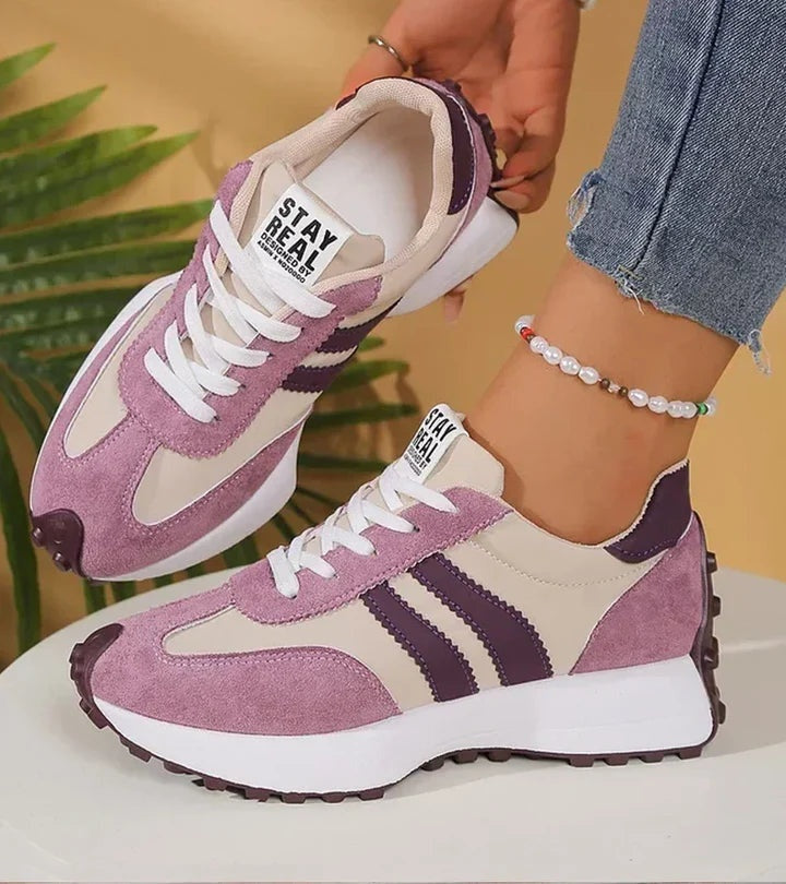Lucia · Zapatillas retro con plataforma · Imagen 2