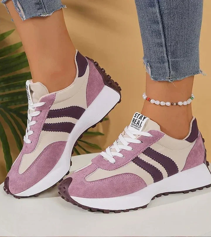 Lucia · Zapatillas retro con plataforma · Imagen 3