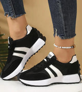 Lucia · Zapatillas retro con plataforma · Imagen 5