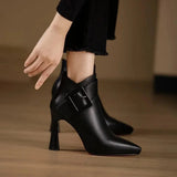 Sofia · Botines de punta con tacón y hebilla · Imagen 2