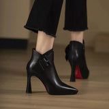 Sofia · Botines de punta con tacón y hebilla · Imagen 5